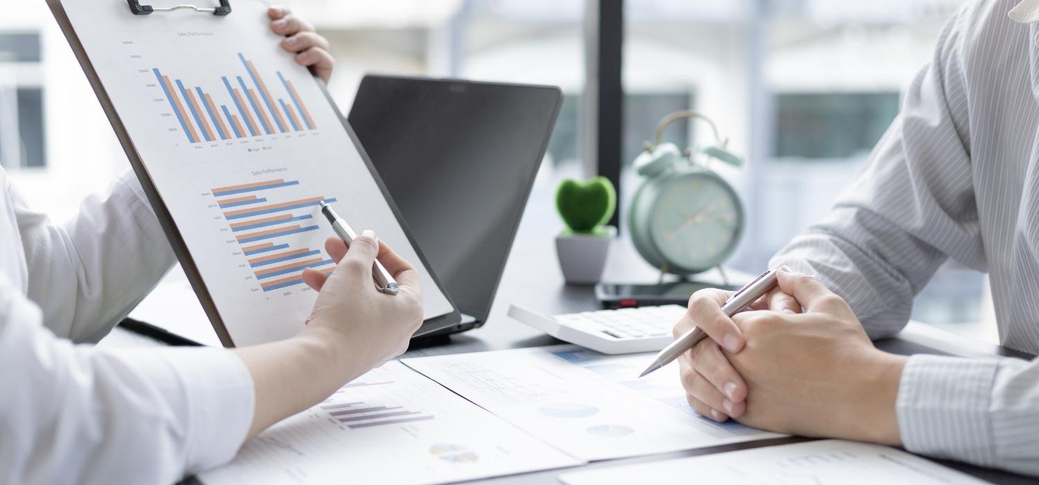 What does cyber liability insurance cover?
