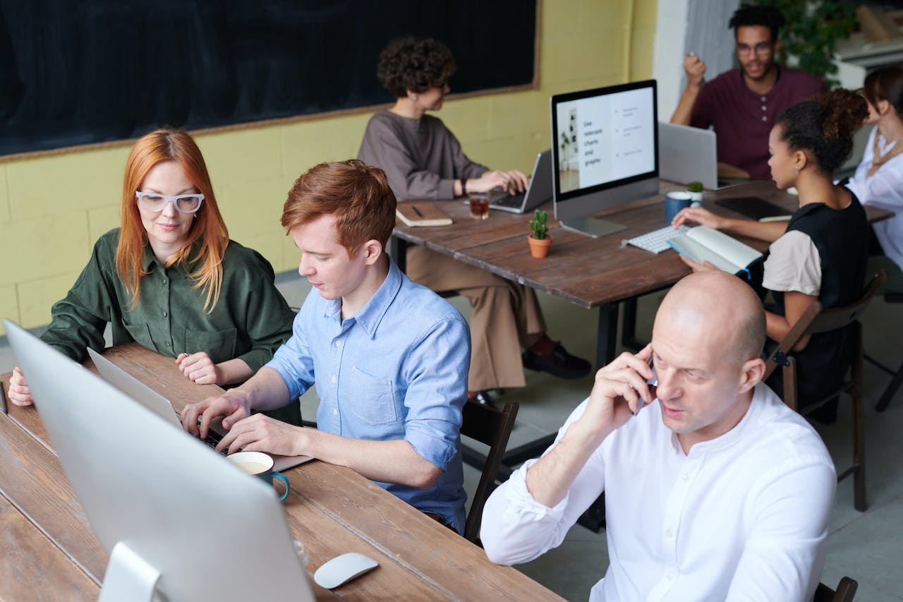 Navigating Legal Projects: The Role of a Legal Project Manager in Your Practice